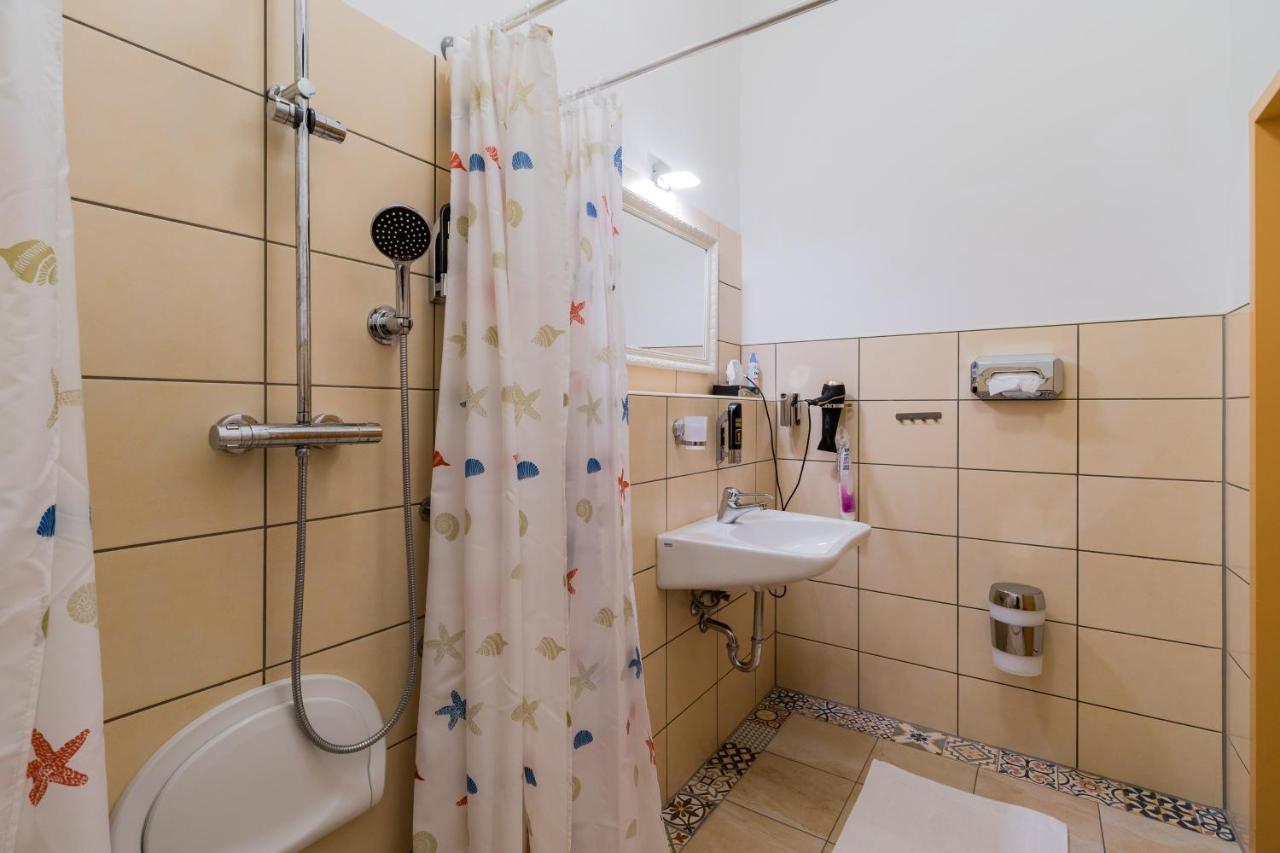 Arbio I Parlamento Rooms Near Schonhauser Allee ベルリン エクステリア 写真